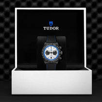 Black Bay Chrono "Carbon 25" Black Bay Chrono "Carbon 25"