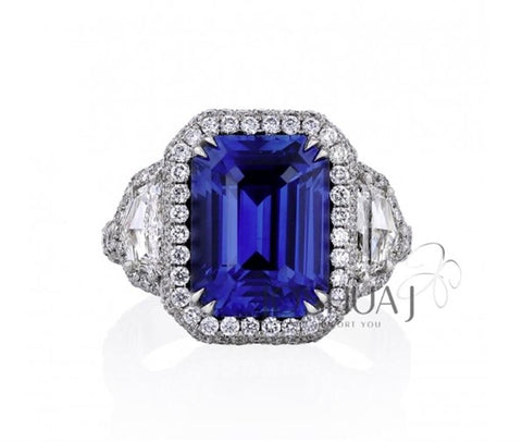 Platinum 5.07ct Sapphire & Diamond 3-Stone Ring - 7.54cttw