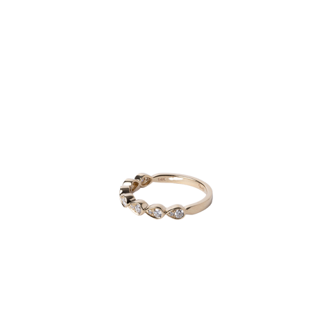 14k Yellow Gold Pear Shape Wedding Band