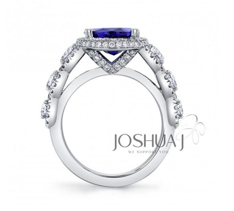 Platinum 5.20ct Oval Cut Sapphire & Diamond Ring - 7.91cttw