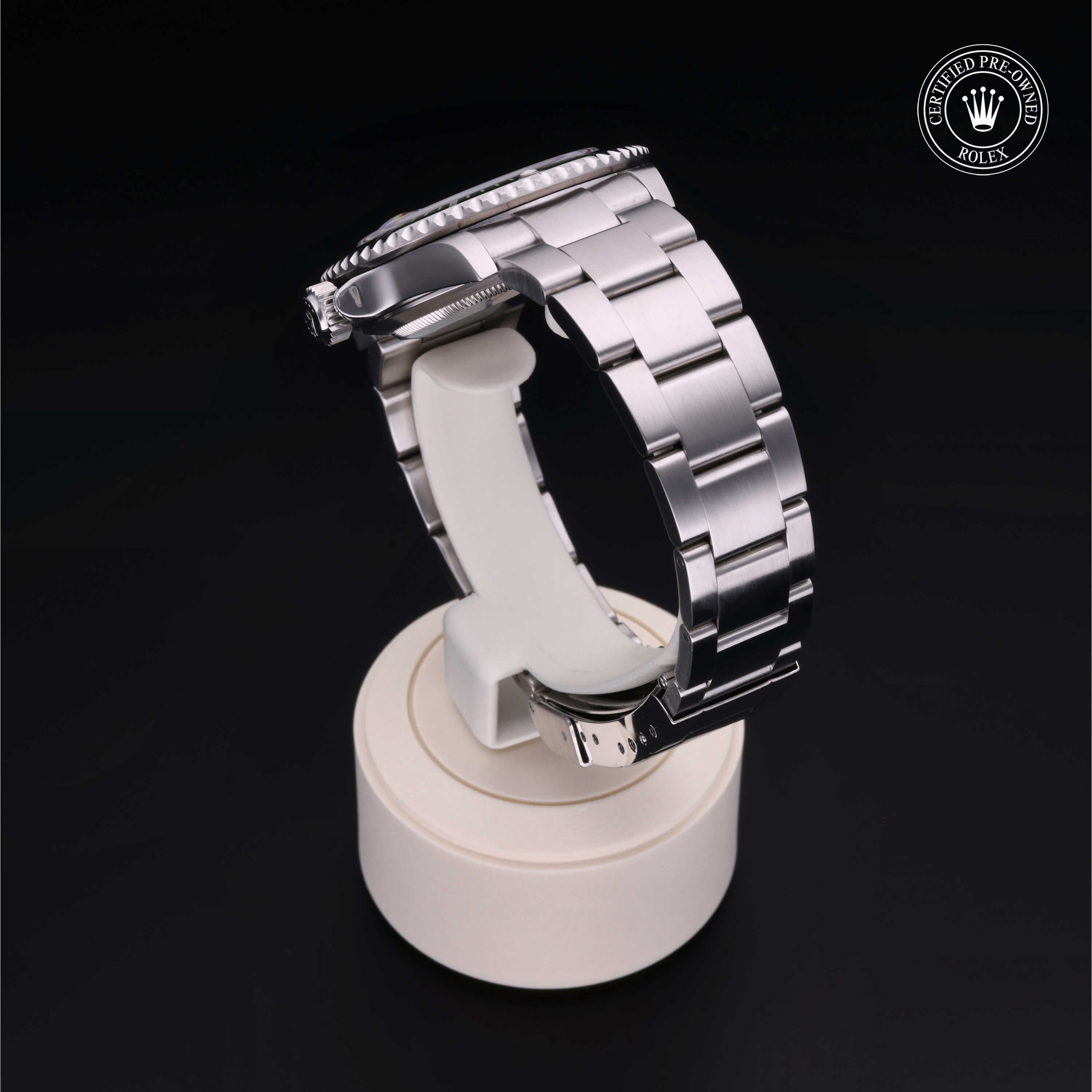 Oyster Perpetual  Submariner Date