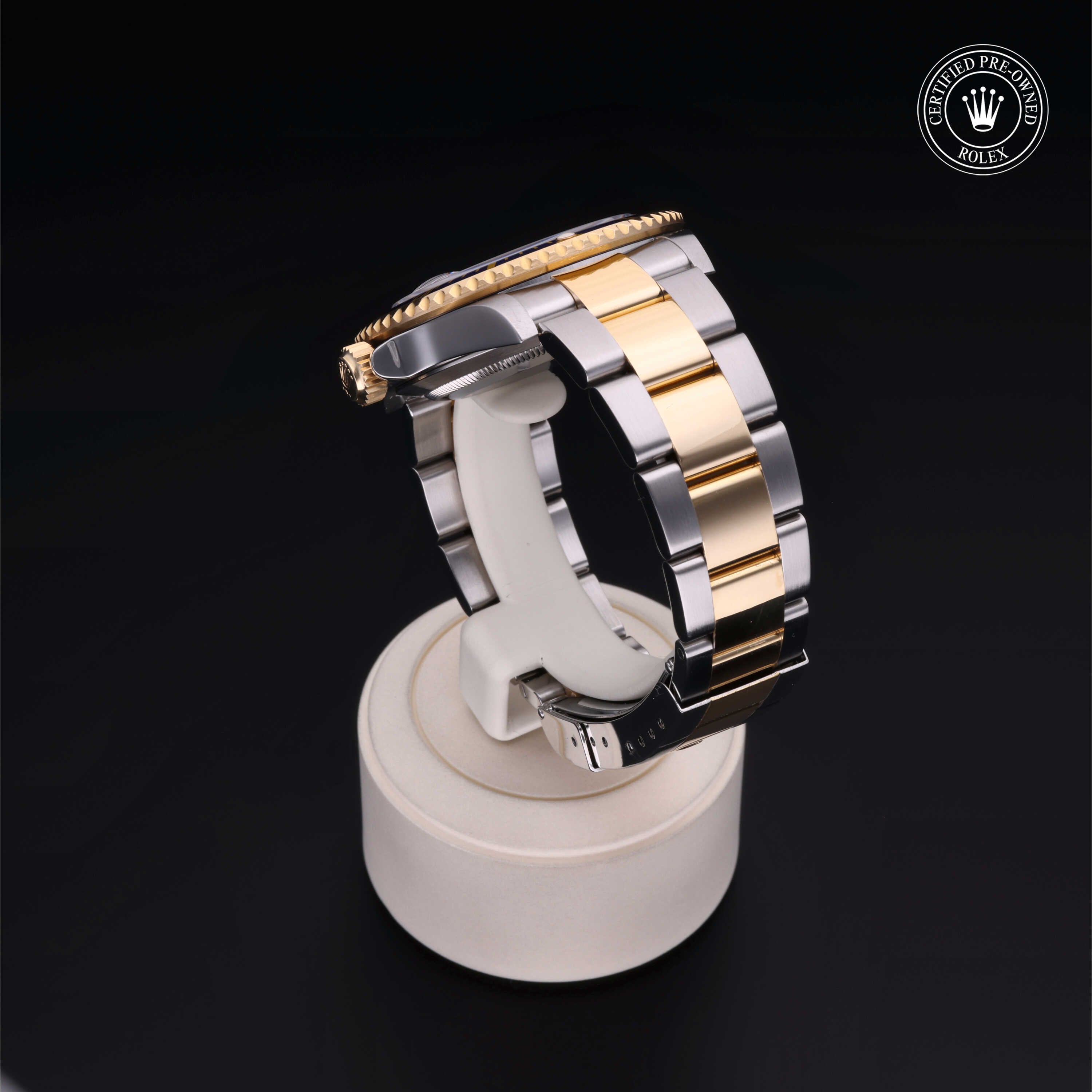 Oyster Perpetual  Submariner Date