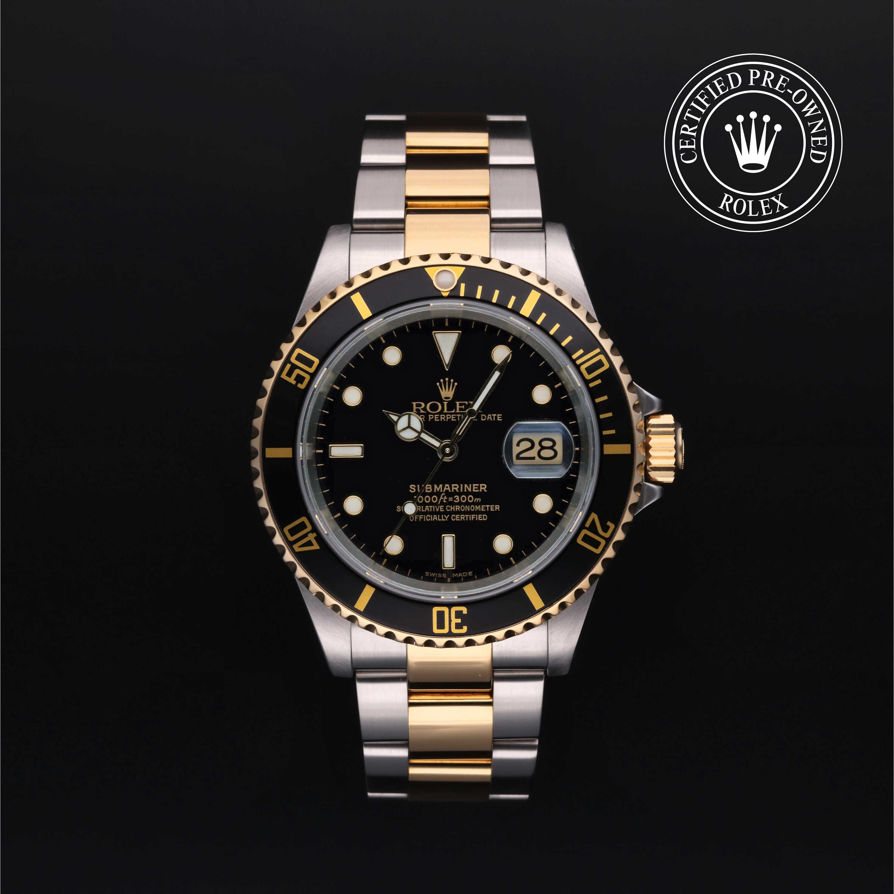 Oyster Perpetual  Submariner Date