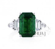 Platinum 5.80ct Emerald & Diamond 5-Stone Ring - 7.18cttw